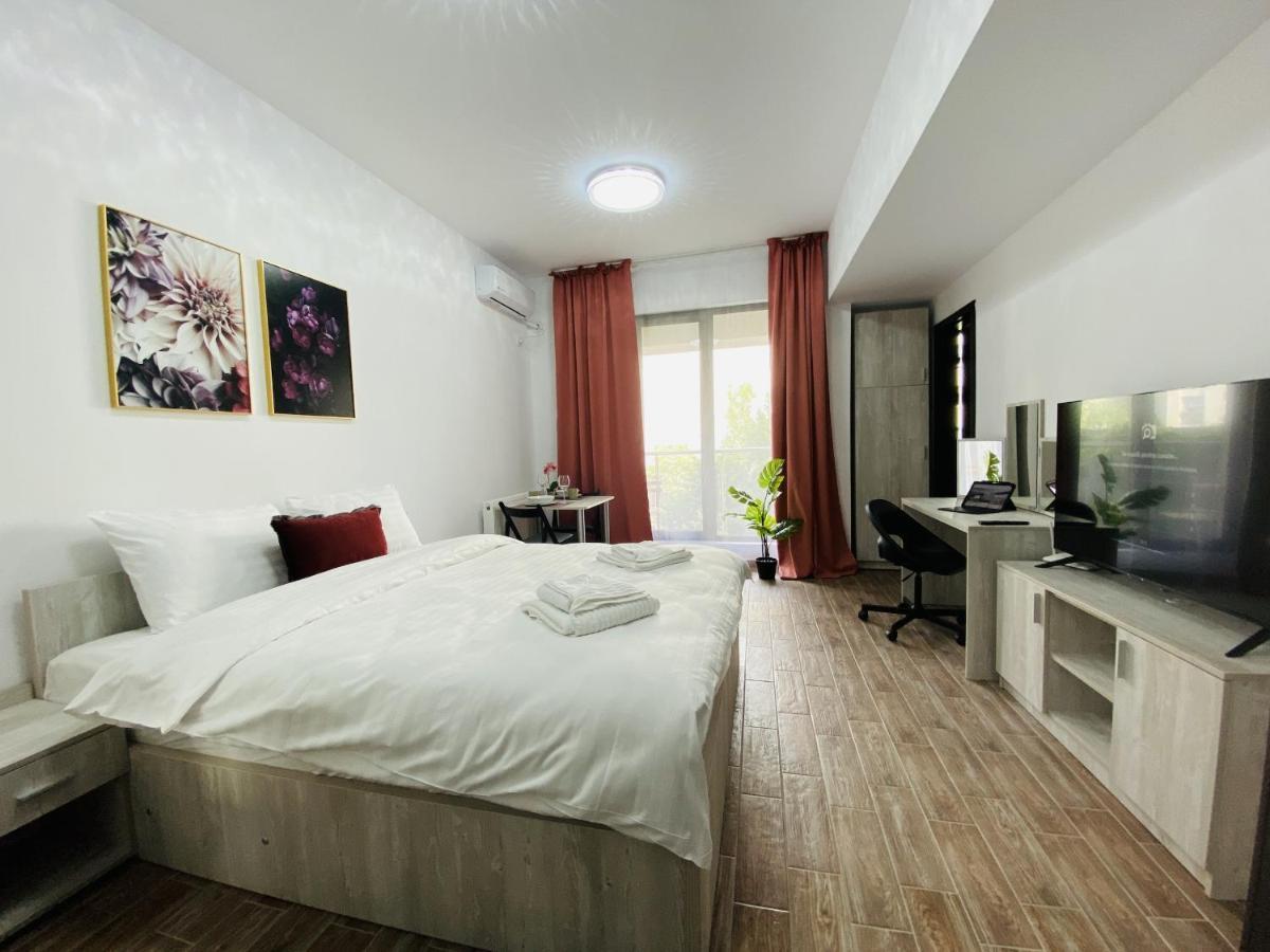 New City Studios With Balcony บูคาเรสต์ ภายนอก รูปภาพ